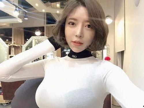 韩国女主播米娜露底,韩国女主播的性感瞬间揭秘