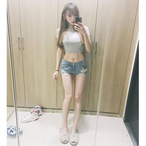 韩国女主播二人,韩国女主播二人生涯巅峰与争议漩涡