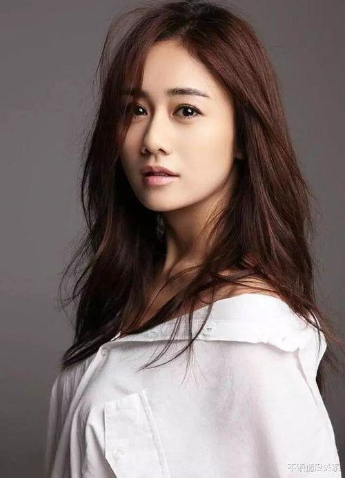刘芸的背景,从影视新星到时尚辣妈的华丽蜕变